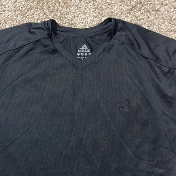 EUC Men’s Black ADIDAS ClimaCool PERFORMANCE TEE T-SHIRT SIZE X-LARGE - Picture 2 of 7